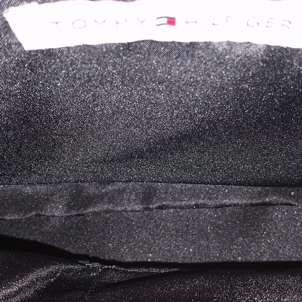 Tommy Hilfiger purse - Picture 3 of 5